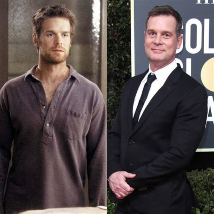 Photos Of Peter Krause & More Hollywood Life